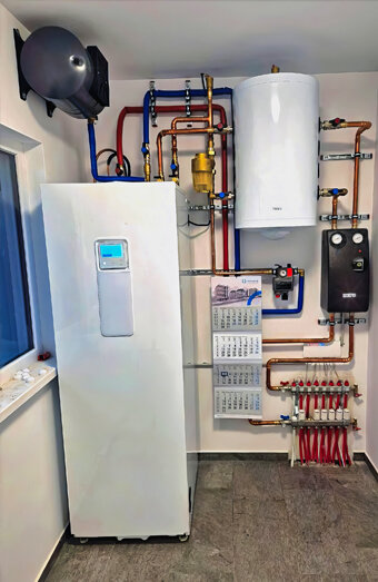https://ellenbrookhotwater.com.au/uploads/2025/06/hot-water-13140.jpg